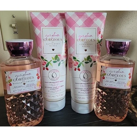 Bath & Body Works GINGHAM GORGEOUS Moisturizing Body Wash 10 oz. - Lot of 4 - Picture 3 of 7